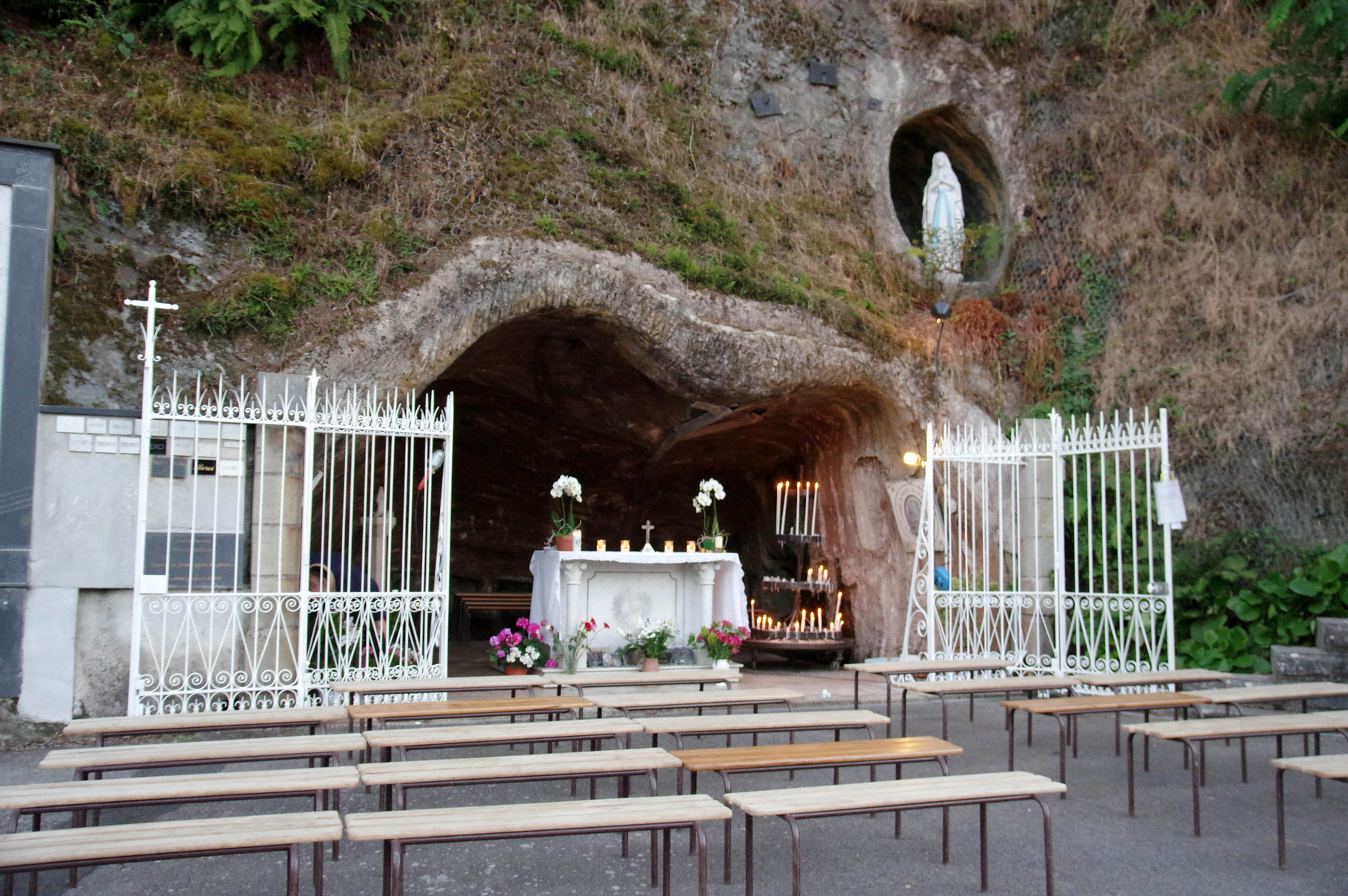 IMAGES DE MONTREUIL SUR MAINE Site de imagine49