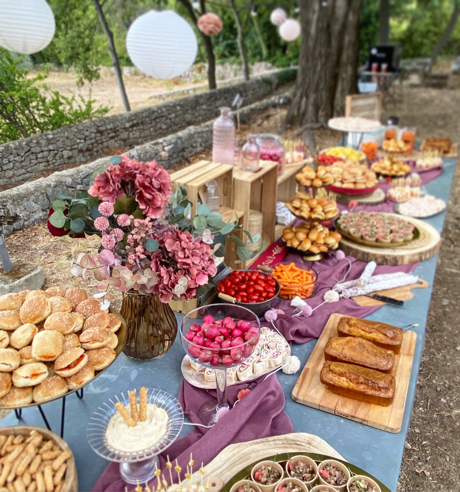 Décoration du Buffet, Suggestion de thèmes, je vous accompagne pour faire de votre événement, un moment gourmand et sur mesure