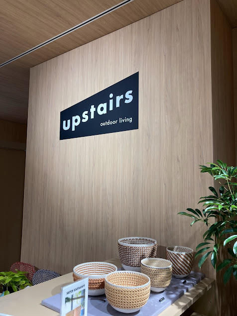 わくわくするライフスタイルショップ「upstairs outdoor living」