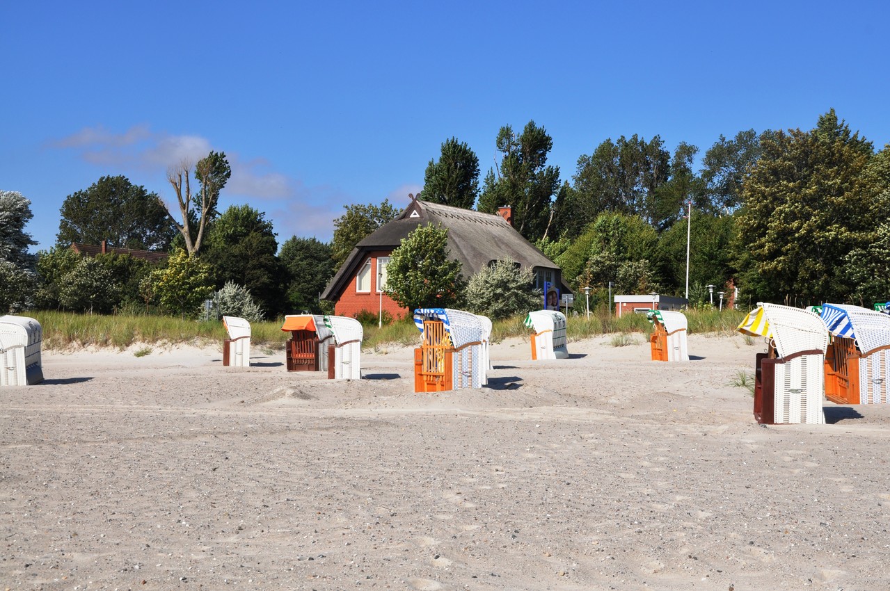 maison traditionelle à la plage de Großenbrode