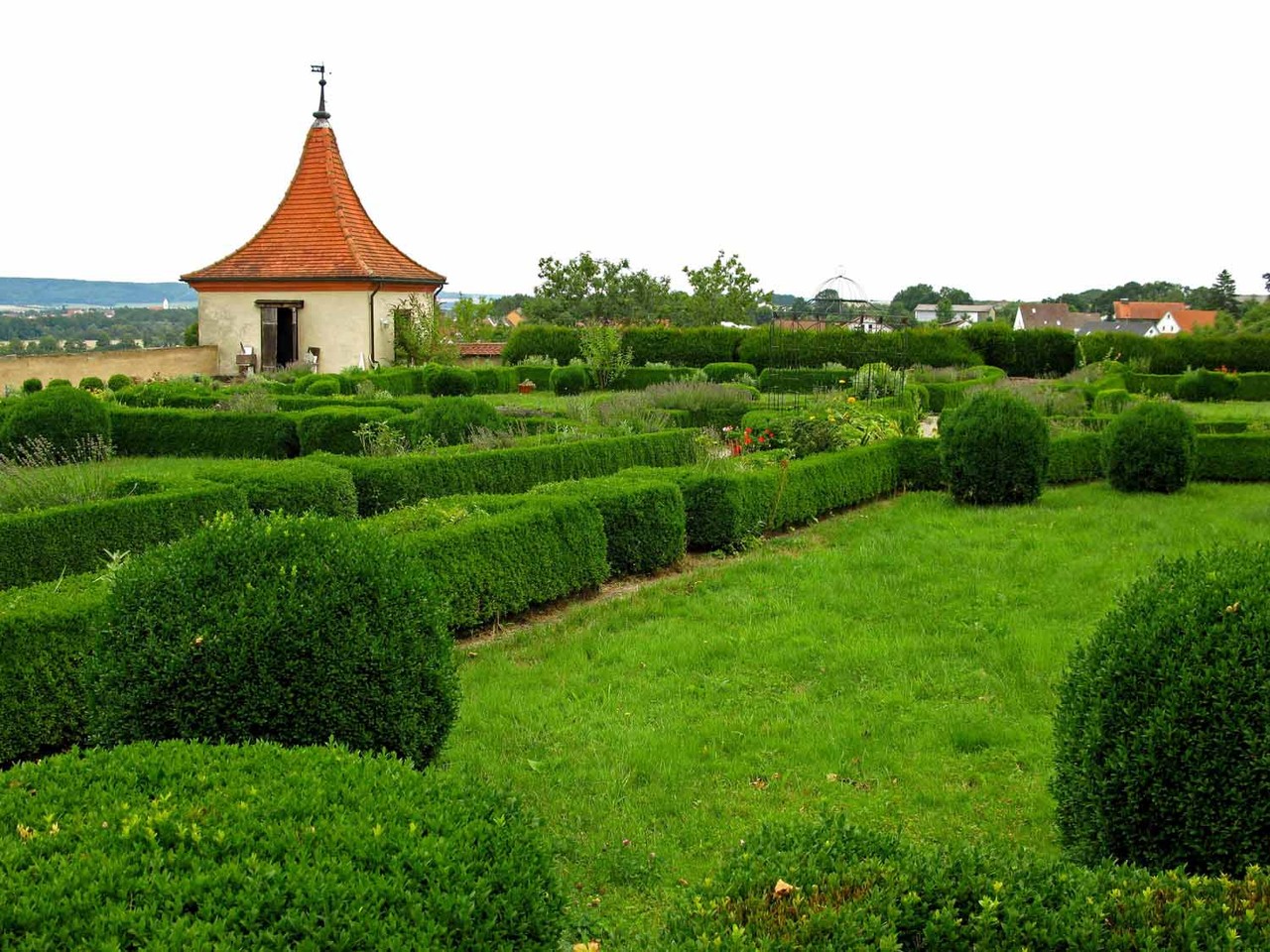 Die Hängenden Gärten in Neufra SchlossSpross