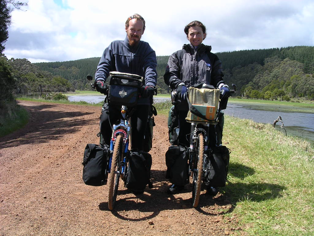 Frank en Sabine in Australië, langs de Great Ocean Road.