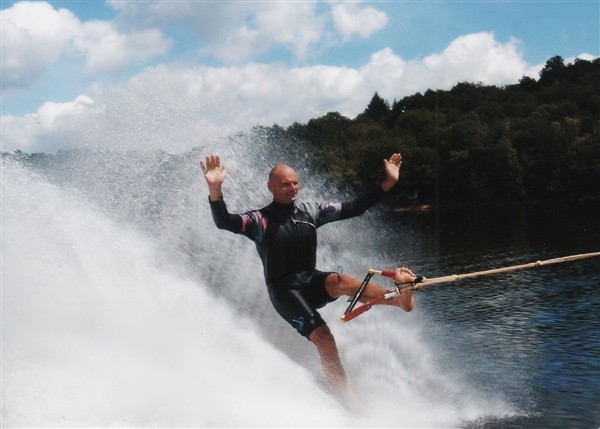 le barefoot : ski nu pieds