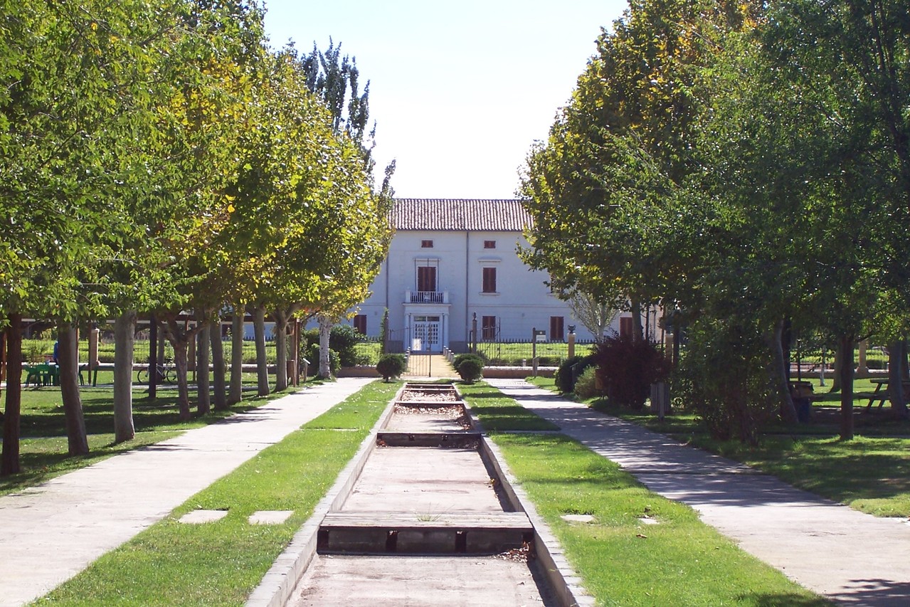 Foto de Bodegas y Galacho de la Alfranca en Novillas, Zaragoza