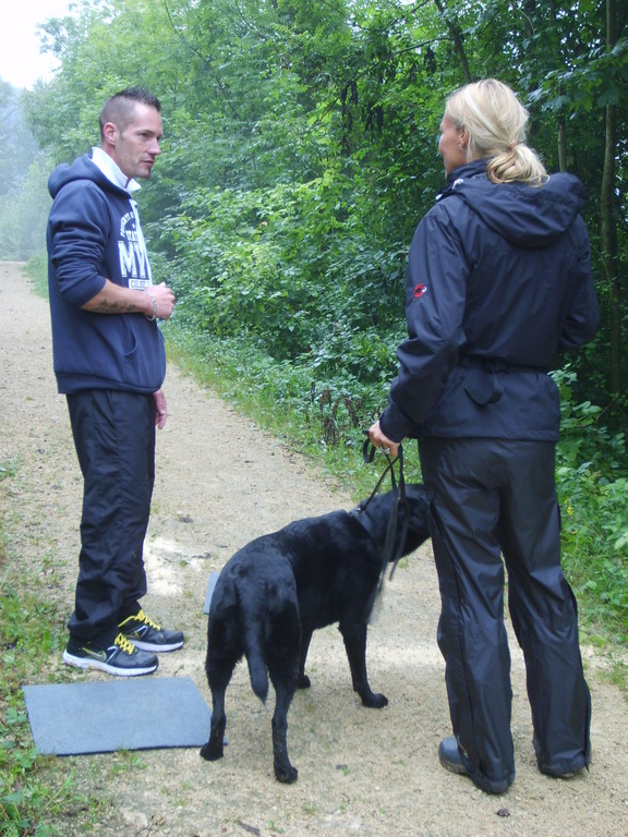 Fränzi & Sämy (Sitz auf dem Teppich-Weg)