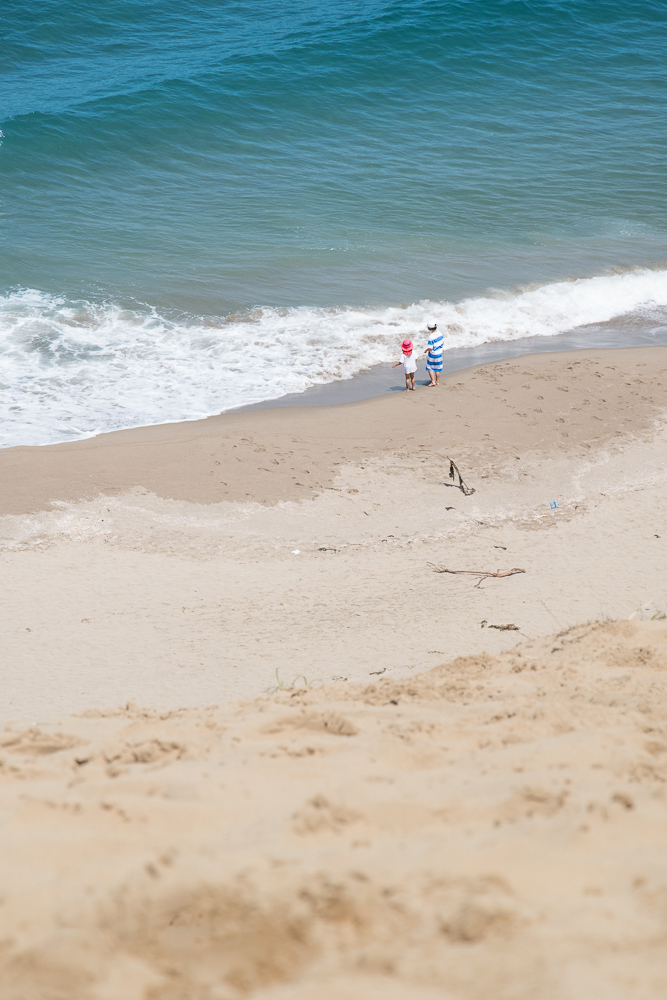 Die Sanddünen von Tottori waren meiner Meinung nach überbewertet. Dafür war es umso interessanter, auf der Dünenkante zu sitzen und die Leute zu beobachten, die wie Ameisen durch den Sand kraxelten.