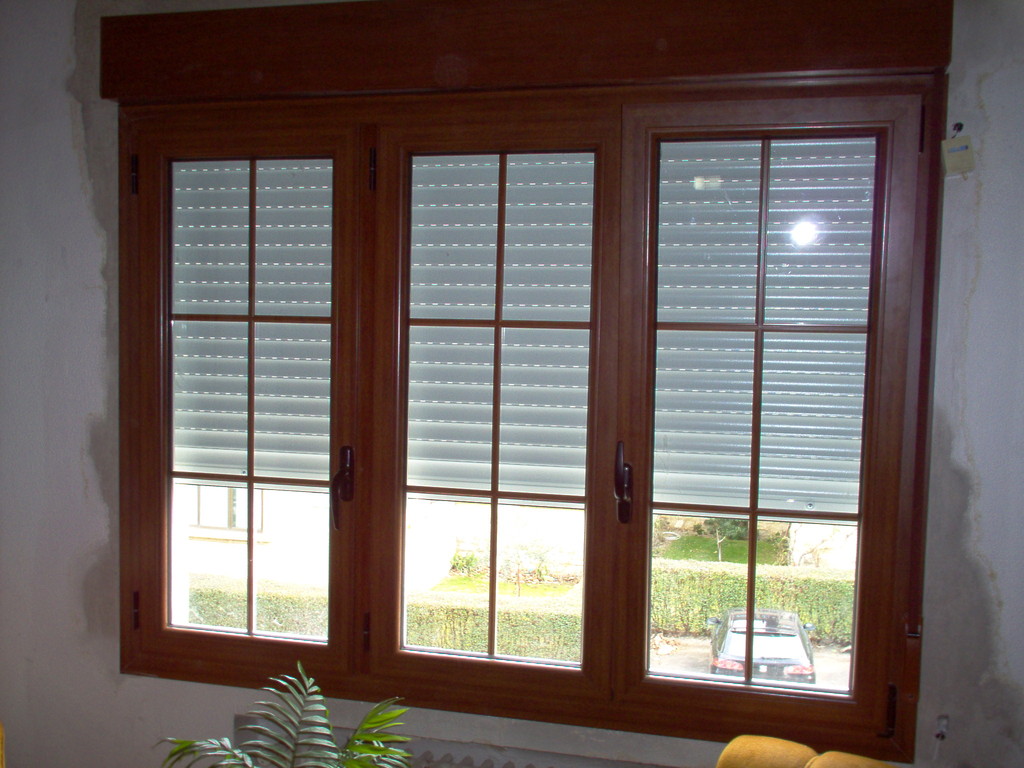 Vidrios con barrotillo decorativo para ventanas de aluminio