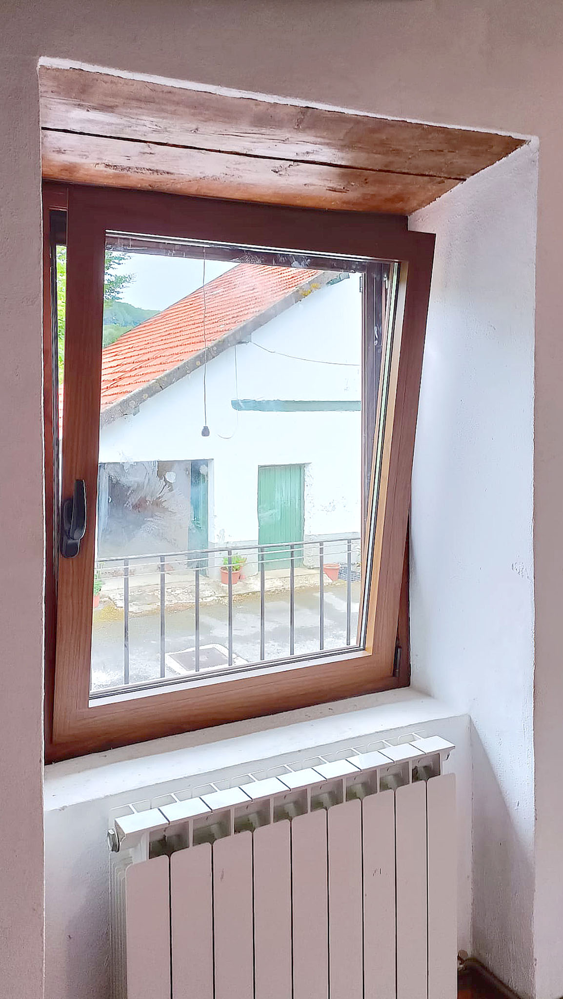 Instalación de ventanas aluminio rotura puente térmica en Pamplona
