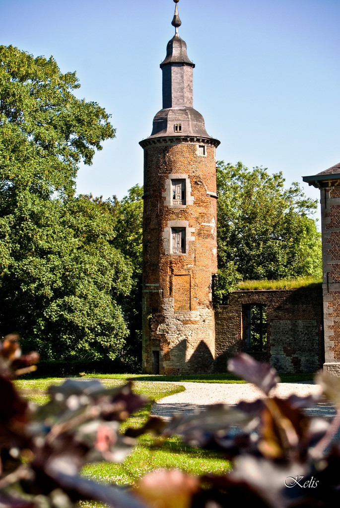 Chateau de Trazegnes  