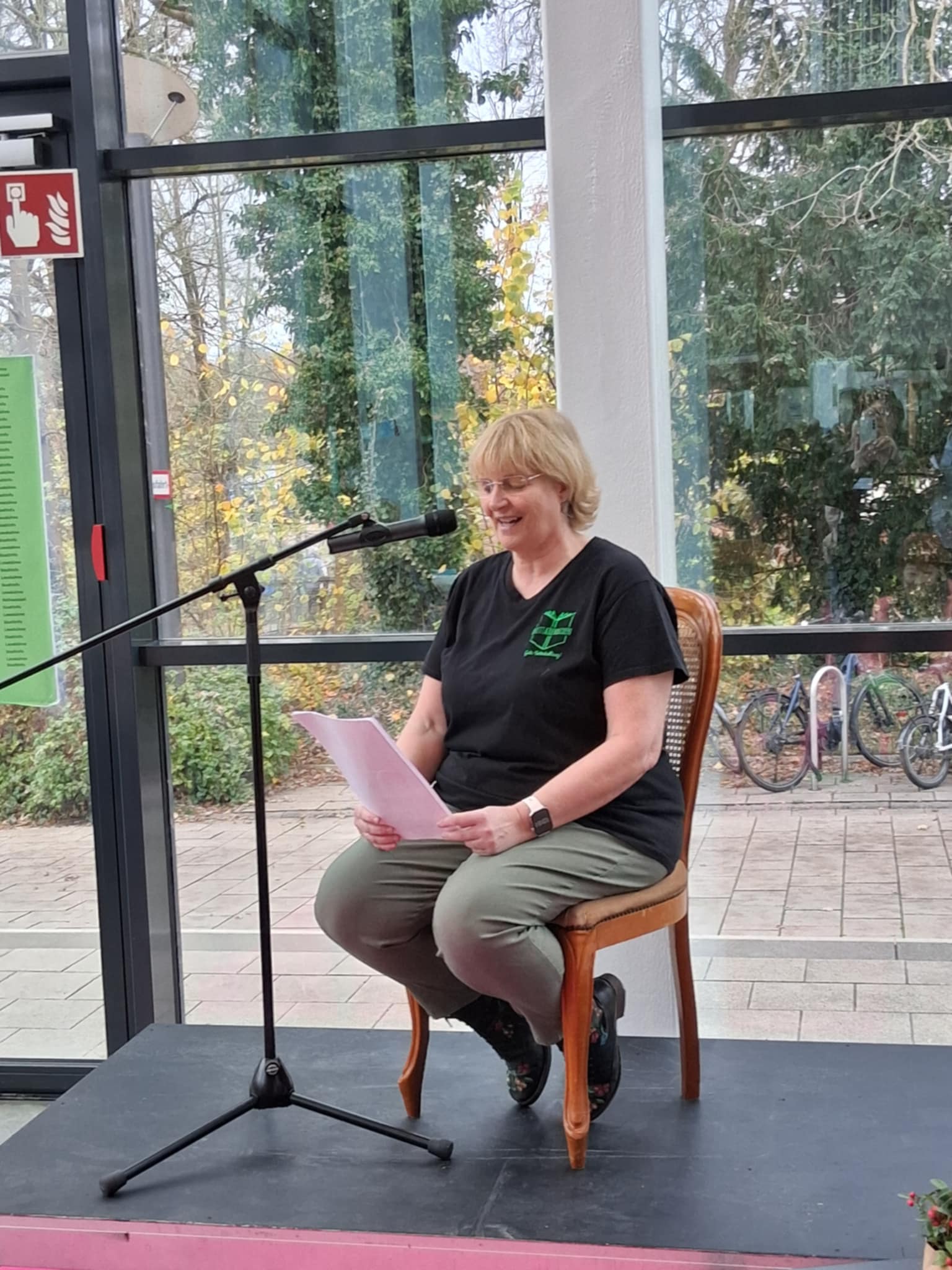 Zehn Leseminuten für "Die Friedhofsvilla" und mich - ich hätte am liebsten weitergemacht!