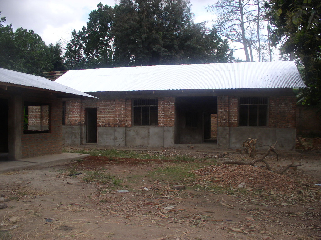 2-Familien Lehrerhaus in Renovation