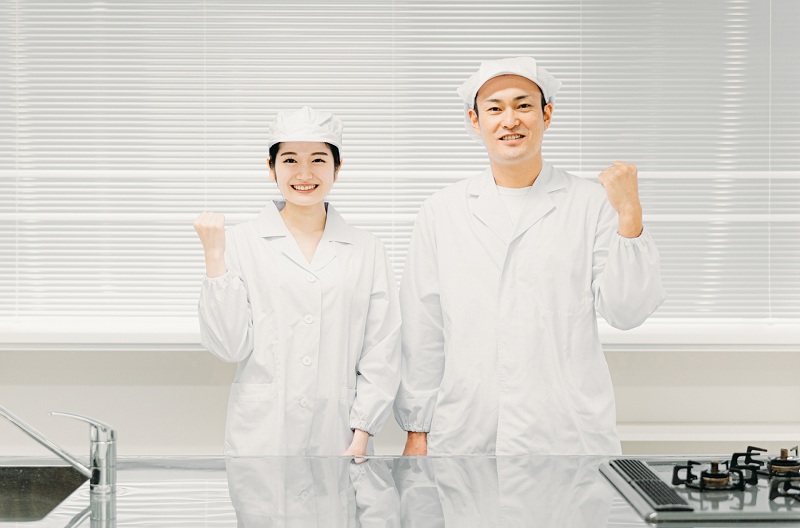 【株式会社 柳都入船】伊達巻などの製造工程見学や伊達巻の包装体験