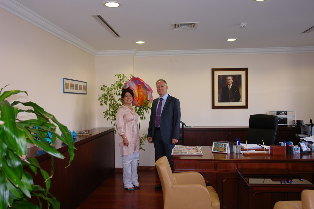 2010 ich& der Türkische Botschafter, stellvertretender Staatssekretär Aussenministerium, Exzellenz Herr Selim Yenel mein Ankara besuch im Außenministerium