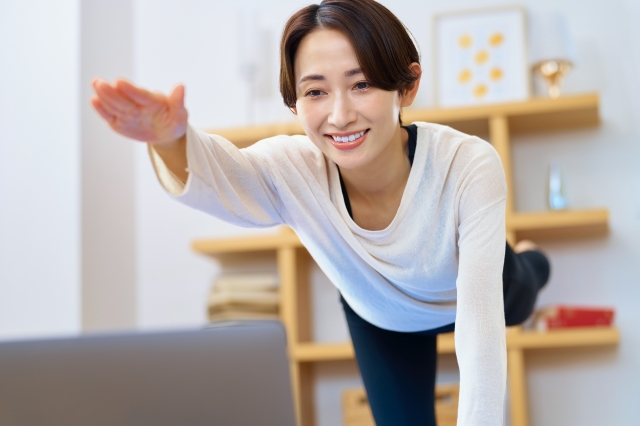 主張フィットネス 出張パーソナルトレーニング ダイエットエクササイズ