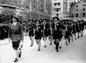 défilé des scouts 1942