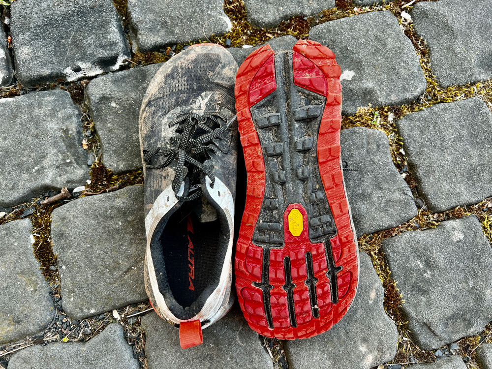Altra Olympus 4