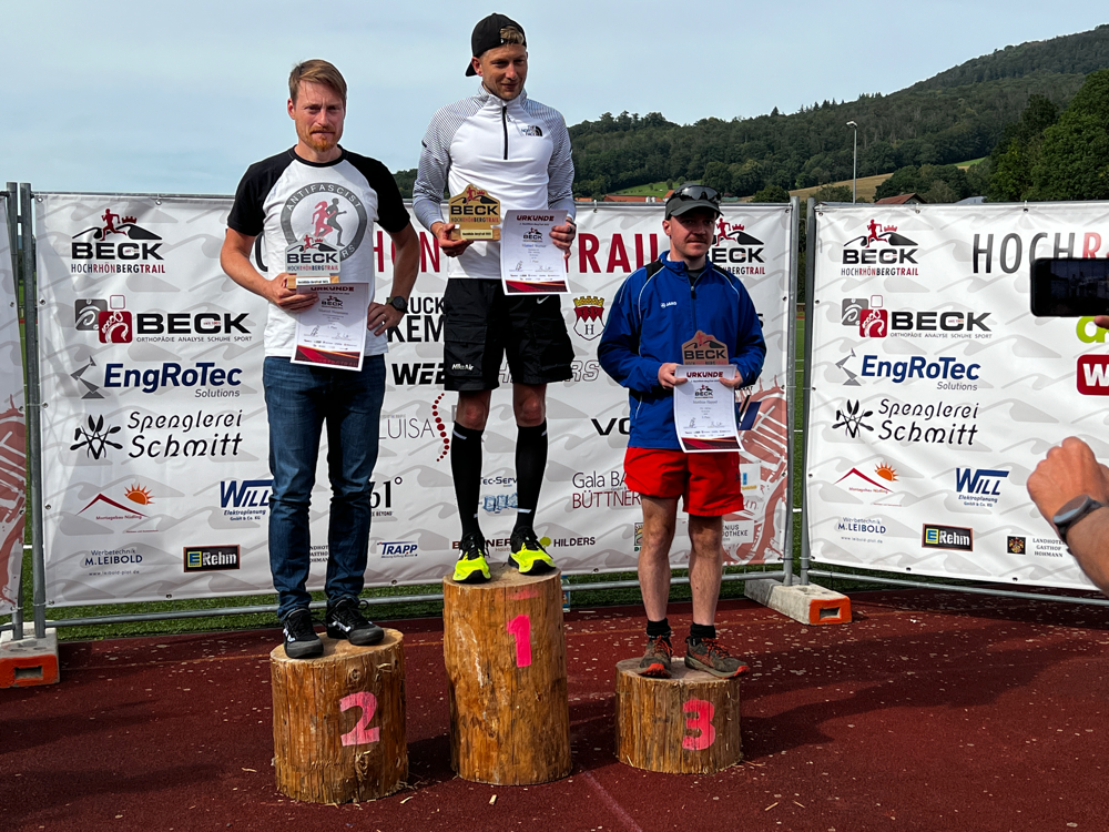 Auf dem Podest beim HochRhön Bergtrail 2023
