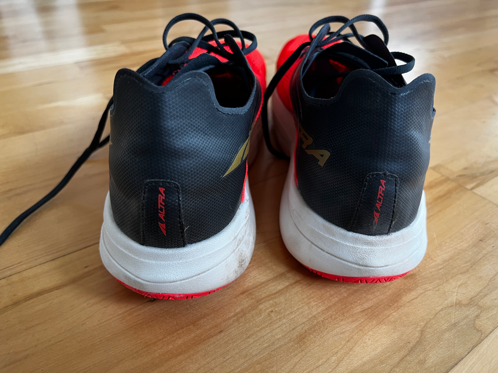 Ferse Altra Vanish Carbon der Wettkampschuh von Altra 