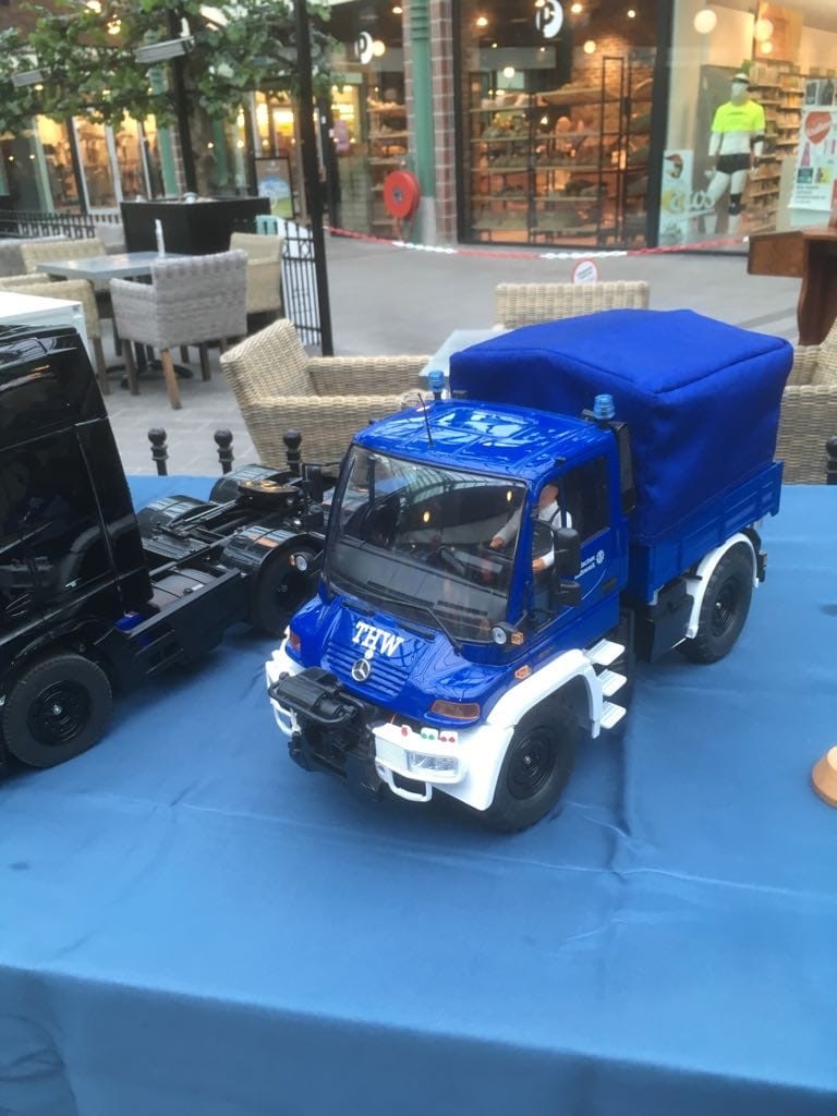 Mercedes Benz Unimog U300