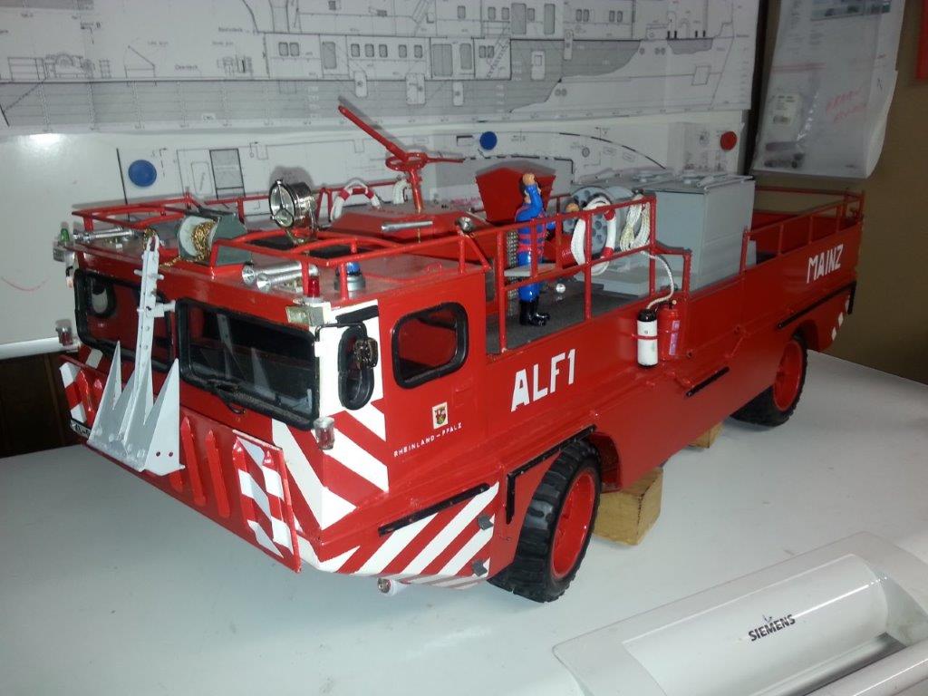 Custom brandweerwagen (verkocht)