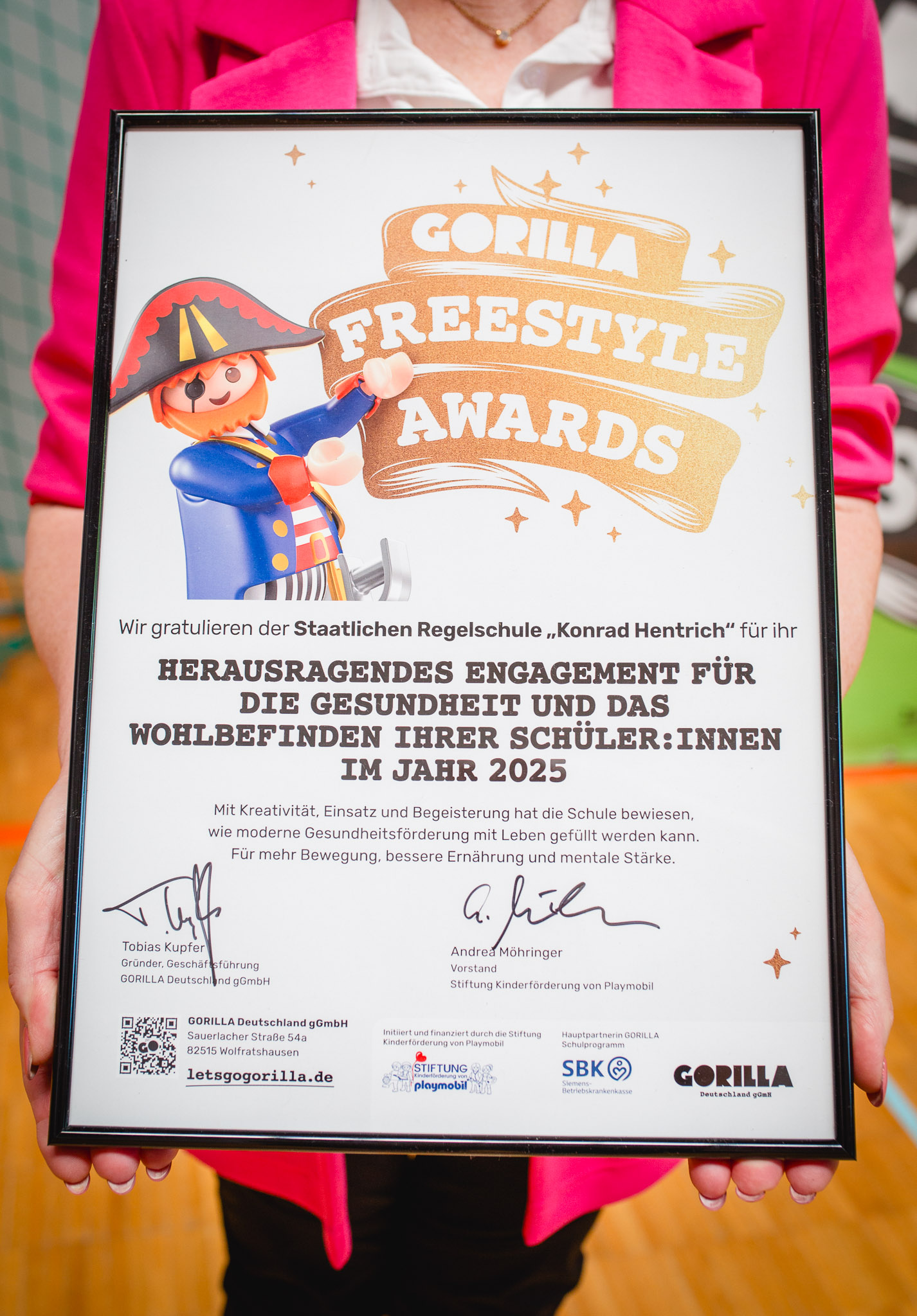 Gorilla-Schule und Award-Gewinner