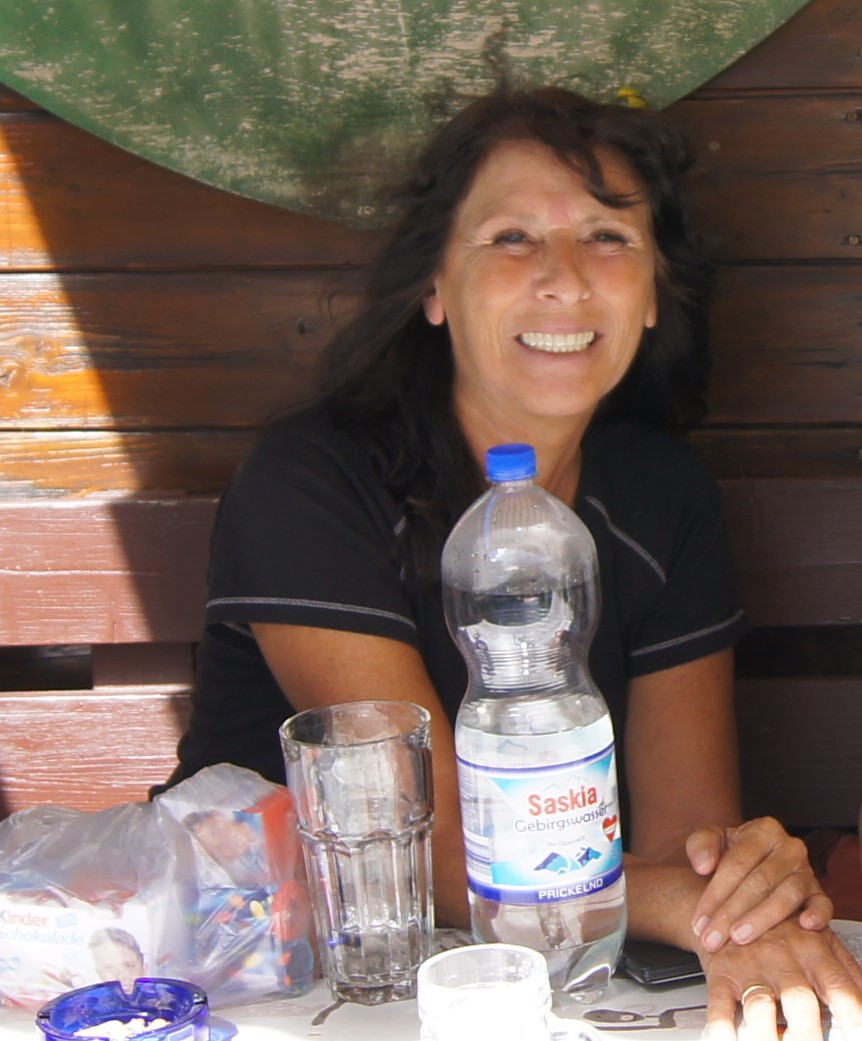 Brigitte Kratowil Kontrolle
