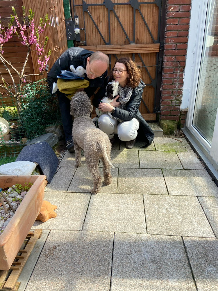 Mia sagt tschüss zu Fiodor, Günter und Susanne....