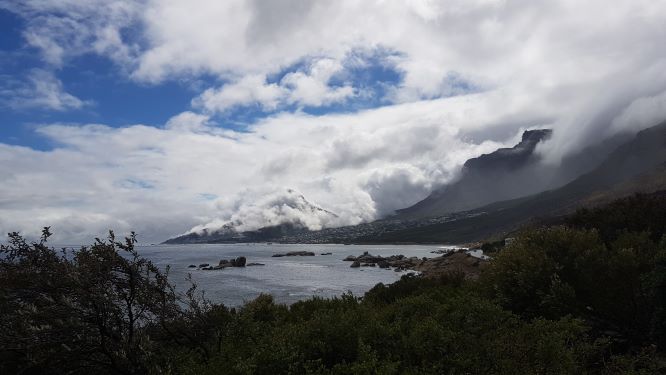 Über und unter Wolken - Kapstadt