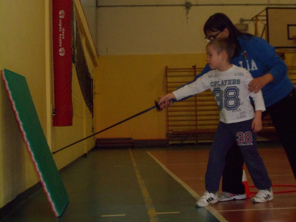 Corso Scherma con Elisabetta Romani tecnico del PentaModena sezione Scherma