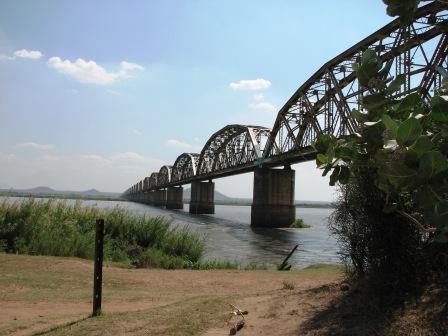 Die Brücke über den Sambesi