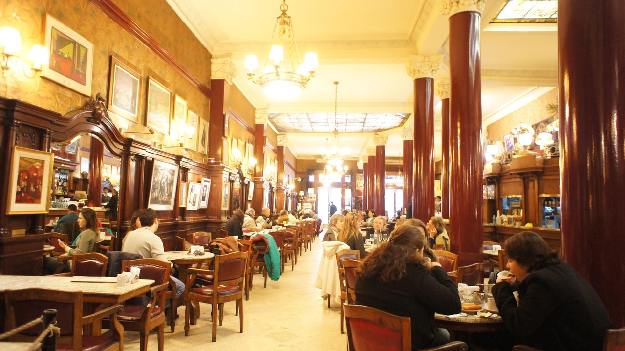 Berühmtes Cafe Tortoni