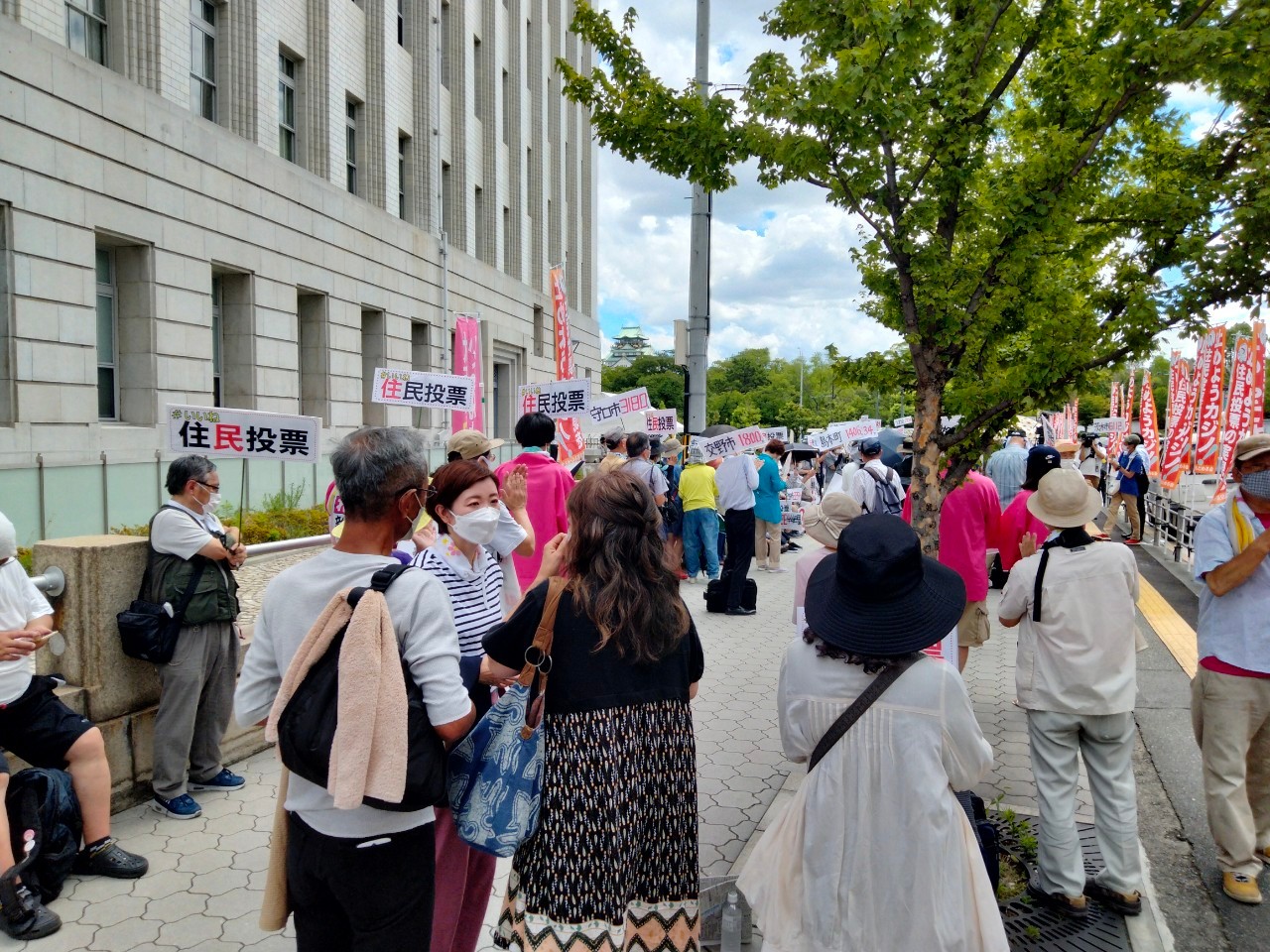 住民の声を無視し維新、公明の反対多数で直接請求否決　報告②