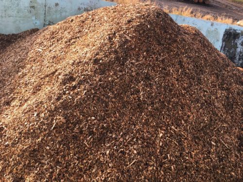 Schüttgüterverkauf, Mutterboden, gesiebter Mutterboden, Füllboden, Rindenmulch 0/40 Fichte, Rindenmulch 10/40 Fichte, Hackspäne, m³, to., Lieferung oder Abholung möglich