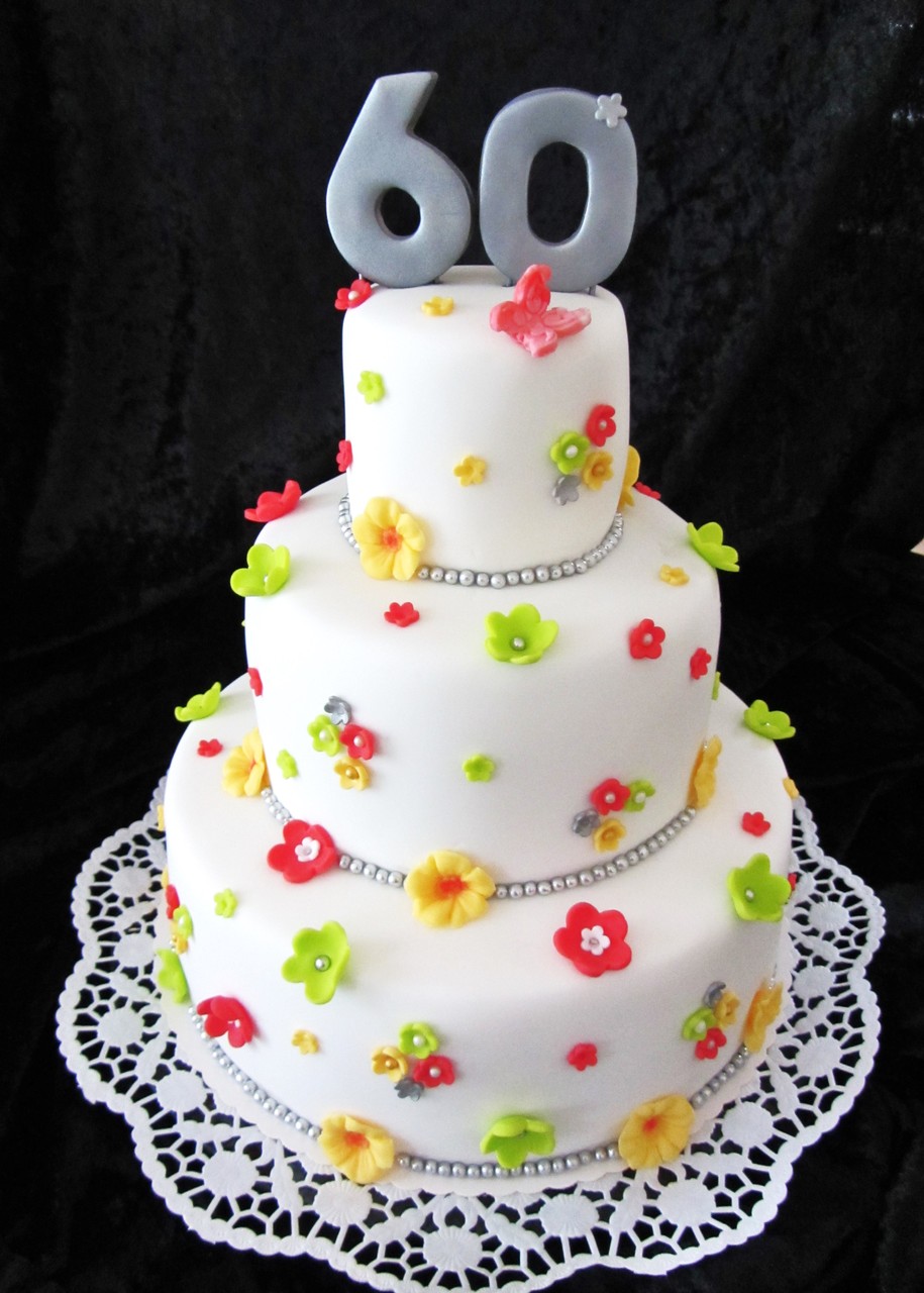 Diamantene Hochzeitstorte