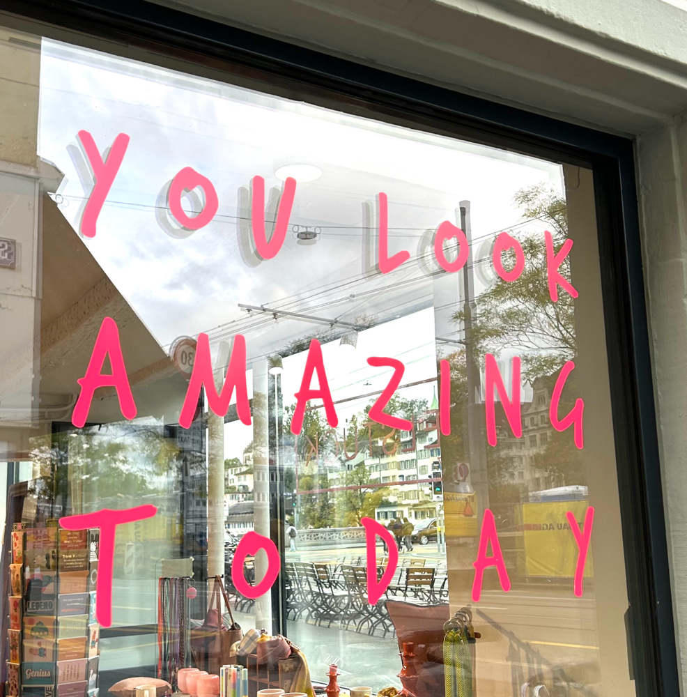 Ein Schaufenster in Zürich, das einem erfreut.