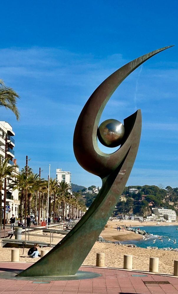 Die Kraft und doch auch Demut und Hoffnung - einer Skulptur❗️