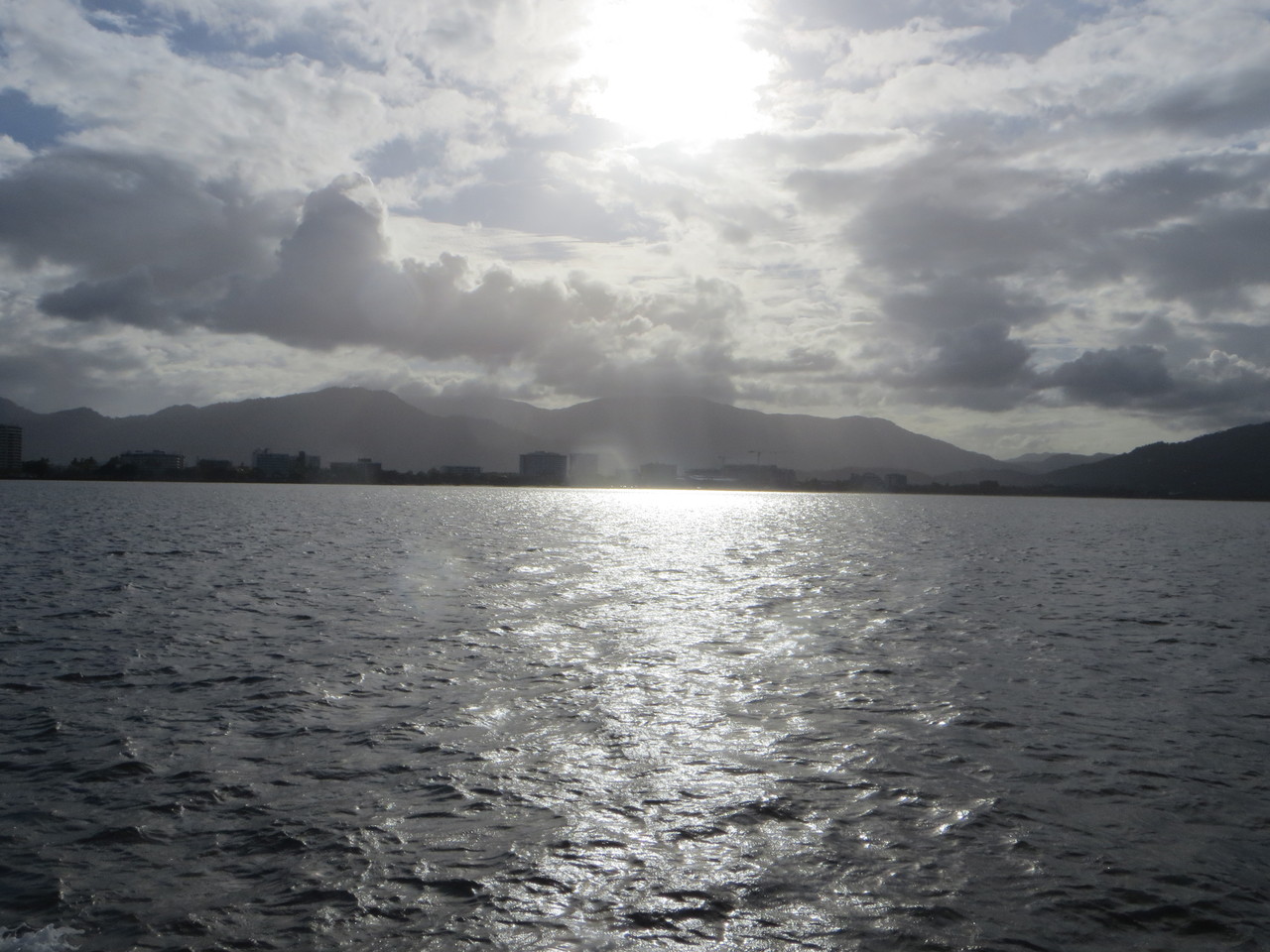 Auf dem Weg zurück - Blick auf Cairns
