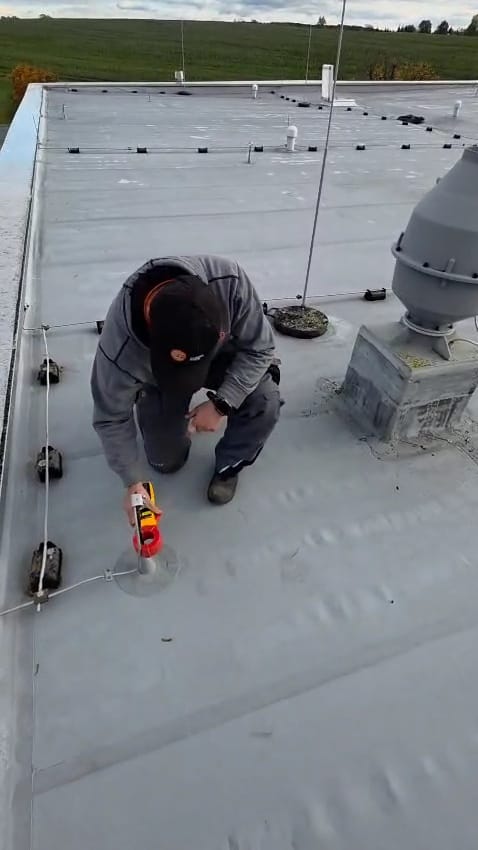 Blitzschutzprüfung in der Schule