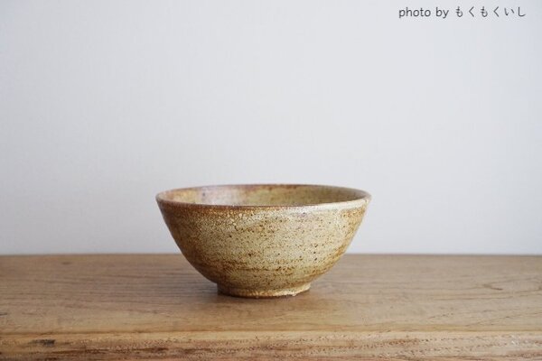 ◯わら灰　どんぶり （16×7.5cm）