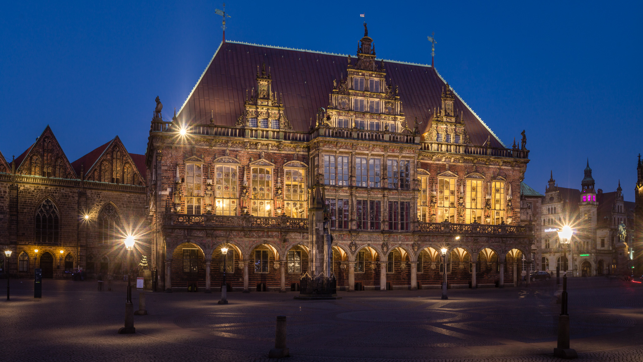 Bremer Rathaus zur Blauen Stunde