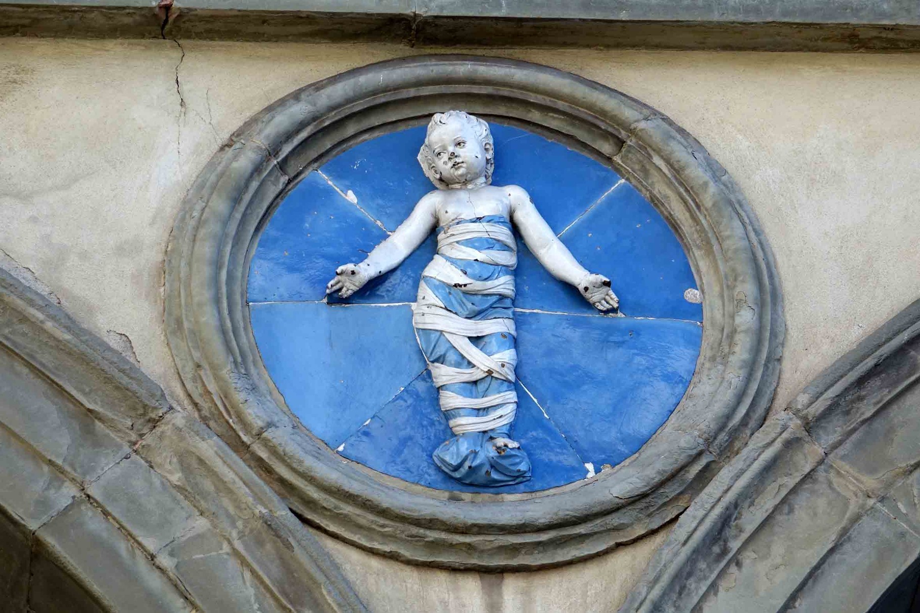 Putti Della Robbia di Piazza SS Annunziata
