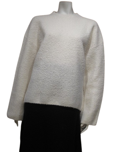 Pullover 379,- €