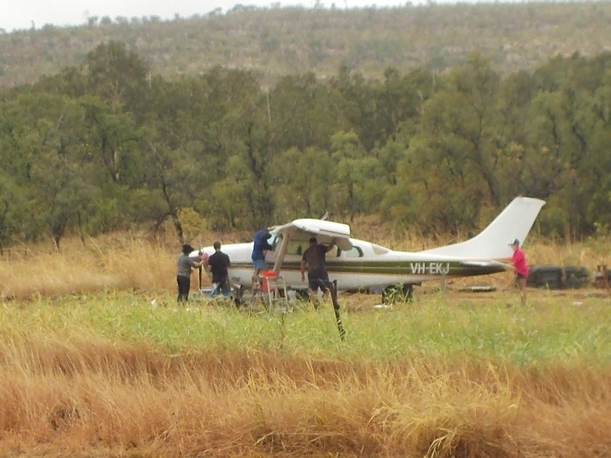 A welcome sprinkle of rain makes it easier to wash the aircraft 