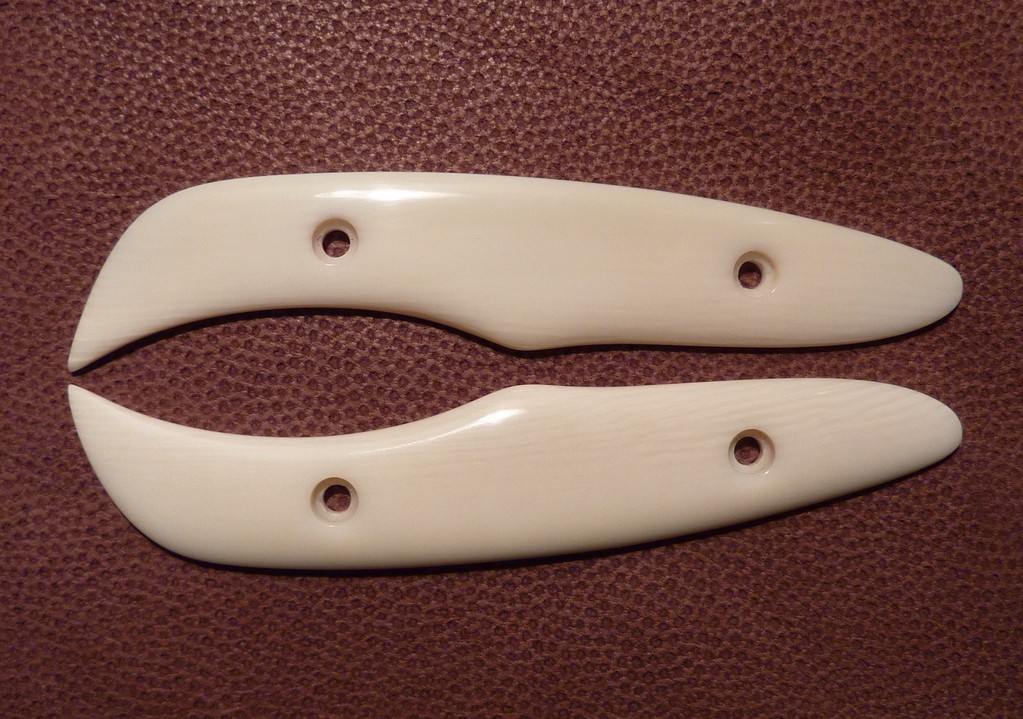 Neue fertige Messergriffschalen aus Elfenbein nach ca 10 Std.