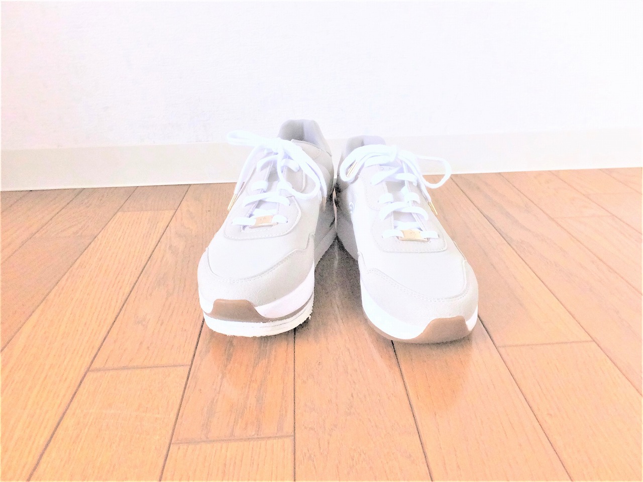 レディーススニーカーの補高靴1.2㎝を作製しました