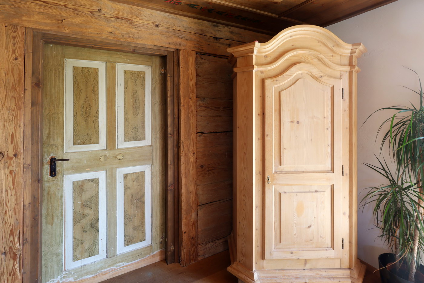 Originaleinbauten und Türen