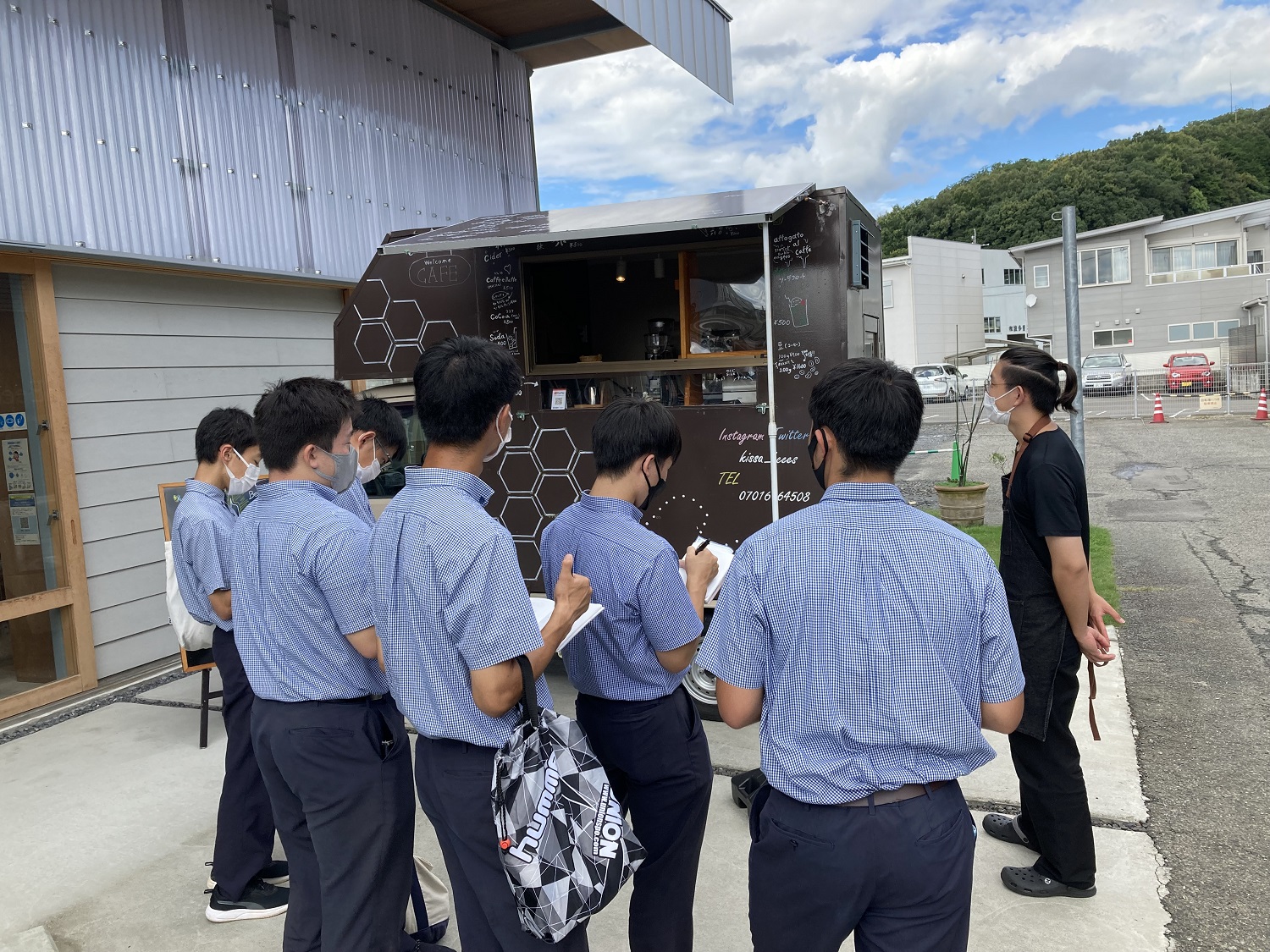 R4商業科ニュース 3年生進学クラス 関まちあるき - 関市立関商工 R4商業科ニュース 3年生進学クラス 関まちあるき - 関市立関商工