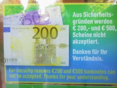 0ユーロ 500ユーロ札での支払いは断られる ウィーンの街を公認ガイドと歩いてみませんか