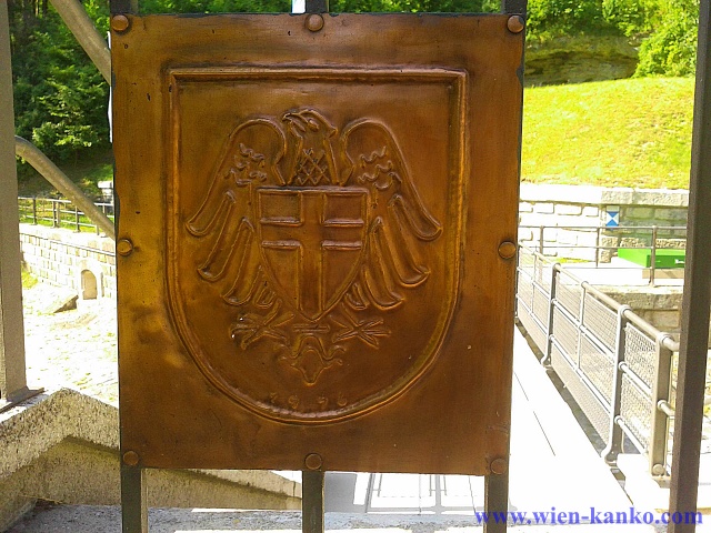 Öオーストリア連邦軍＊１９３９/４５十字章＋略綬（実物） 61wOvMyEfWL._UF350,350_QL50_.jpg