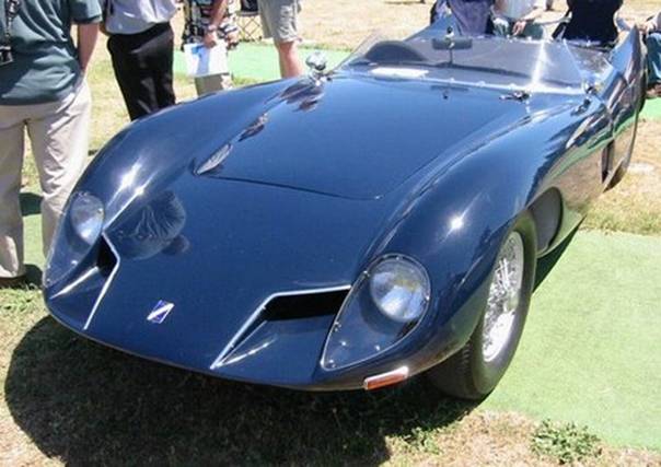 2001.  PALO ALTO. LA TALBOT-MASERATI BARQUETTE DE COURSE 1956 ( LE MANS 1957). 